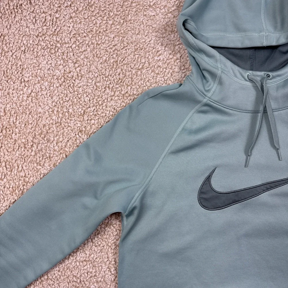 Nike Therma Dri Fit Hoodie Women S Teal Swoosh Pullover Fleece Sweatshirt Logo